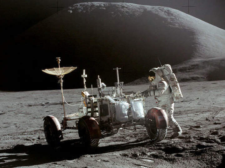 Descarga de los astronautas del Apolo